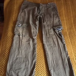 32W-30L Men’s Manila Khacki pants with cargo and extra zip pocket